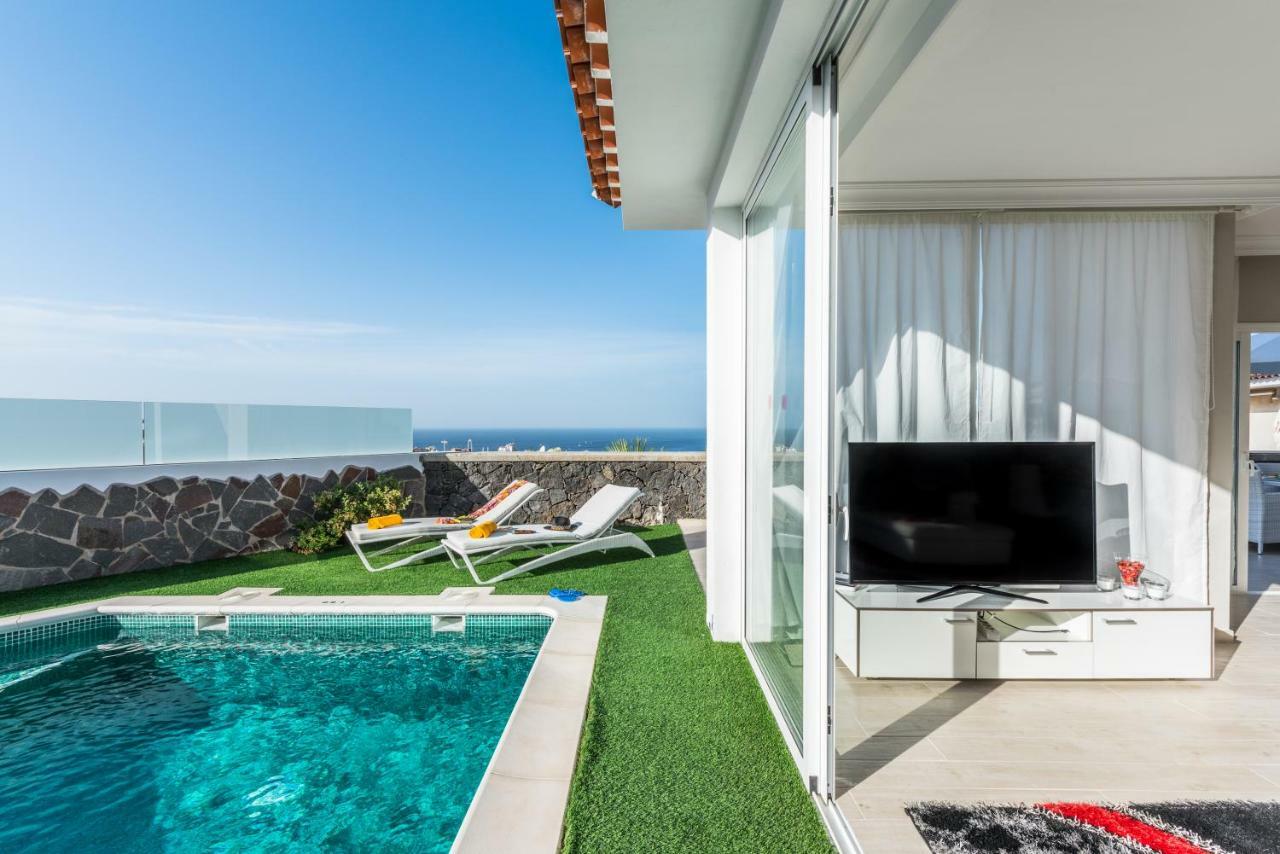 Luxury White Villa With Sea View, Heated Pool Costa Adeje Dış mekan fotoğraf