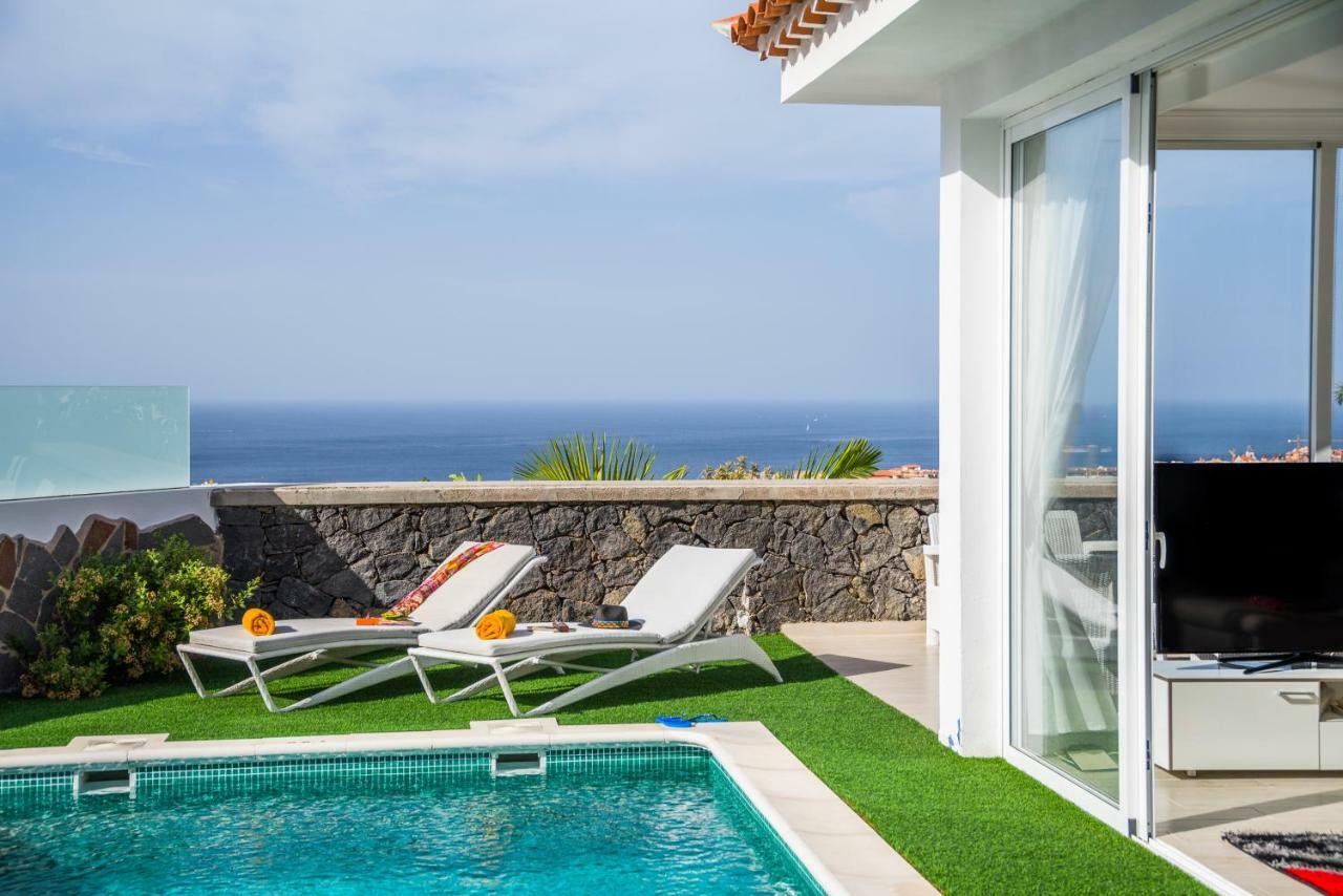 Luxury White Villa With Sea View, Heated Pool Costa Adeje Dış mekan fotoğraf